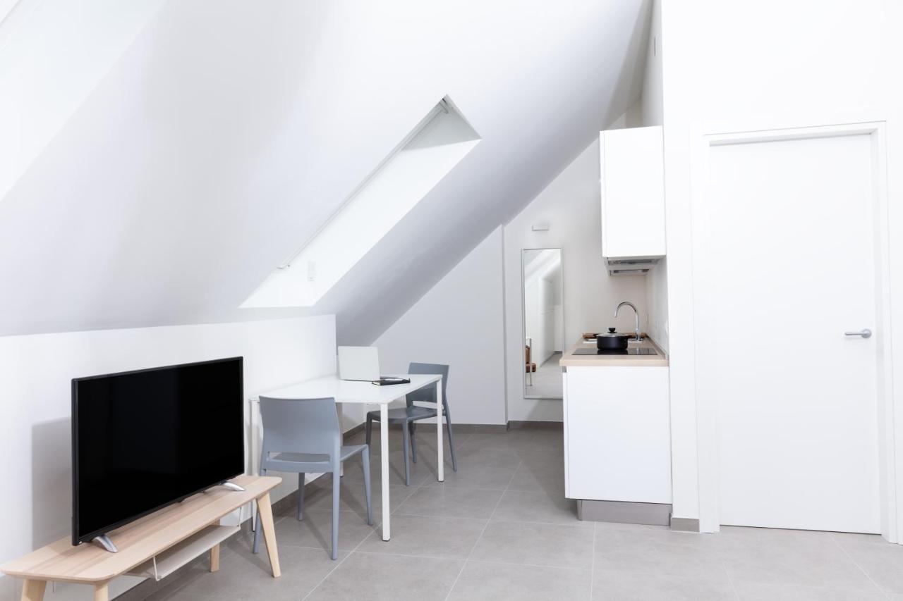 Cirene Apartments Milano ภายนอก รูปภาพ